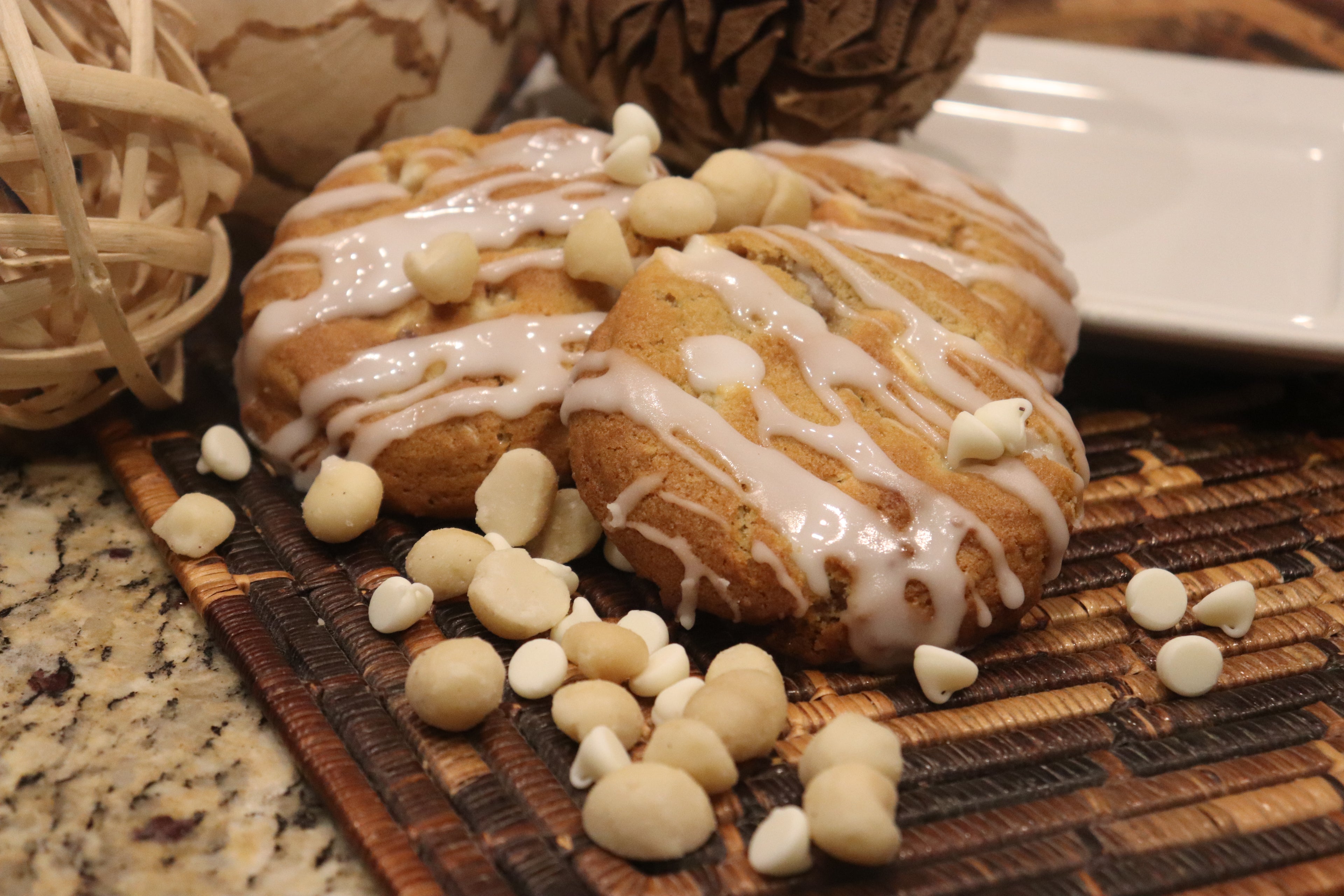 Premium White Chocolate Macadamia Cookie